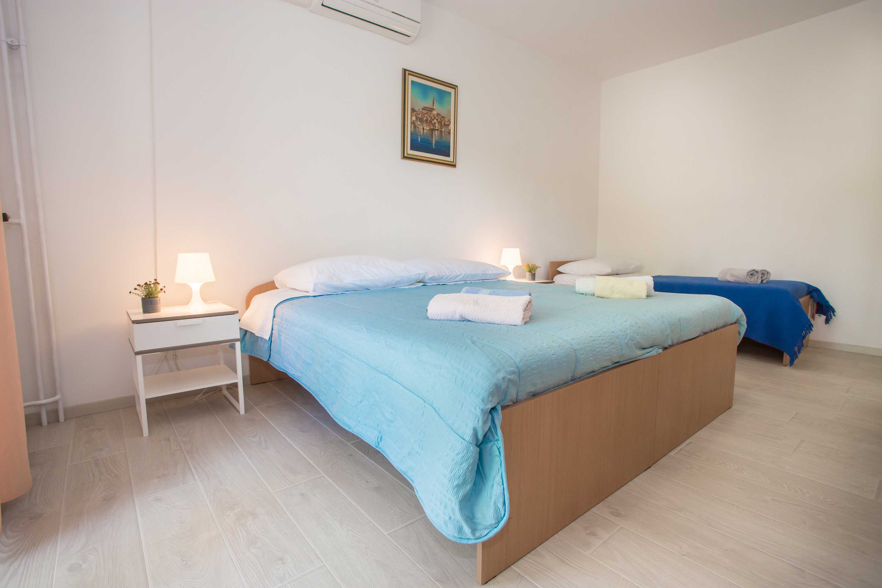 Apartment for 4 persons in Poreč - bedroom
