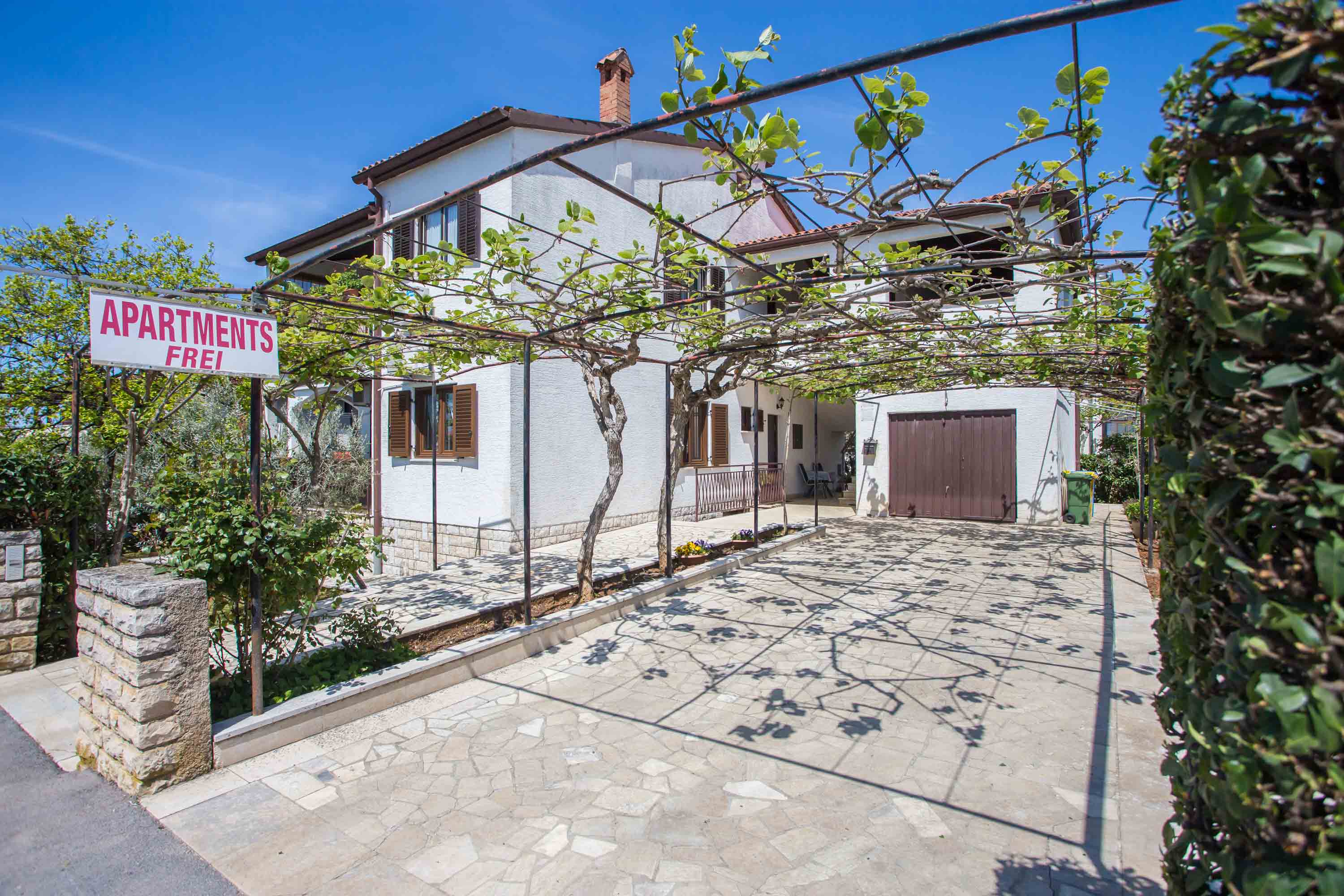 Apartment for 4 persons in Poreč - house